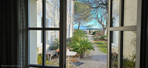 MAISON BONHEUR authenticity and breathtaking view Mont Ventoux,  10 pers. max