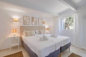 Iron/ironing board, WiFi, bed sheets - Casita - Agroturismo Zenara (AG/6) (Manacor)