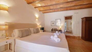 Fer et planche Ă repasser, Wi-Fi, draps fournis