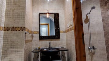 Studio | Bathroom | Slippers