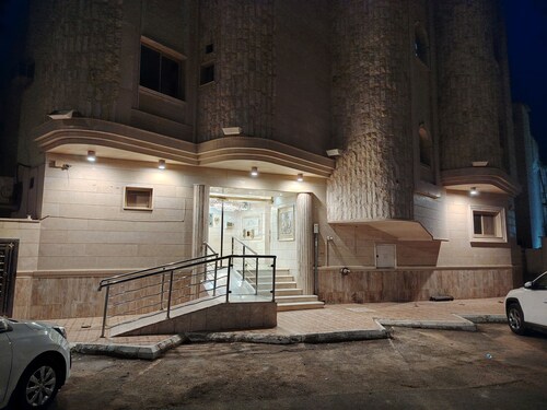 AZHAAR Suites Furnished Apartments