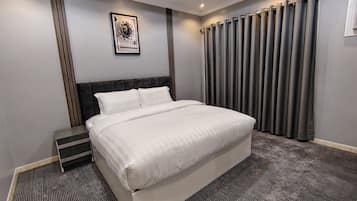 Blackout curtains, iron/ironing board, free WiFi