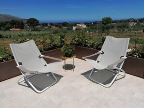 Terrace/patio - Villa Cycas Costamante with pool and 3 Bedrooms (sleeps 7) (Sicilia)
