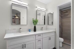 Shower, hair dryer, soap - 6BR Powerhouse: Heated Pool, Game Room & More! (North Las Vegas)