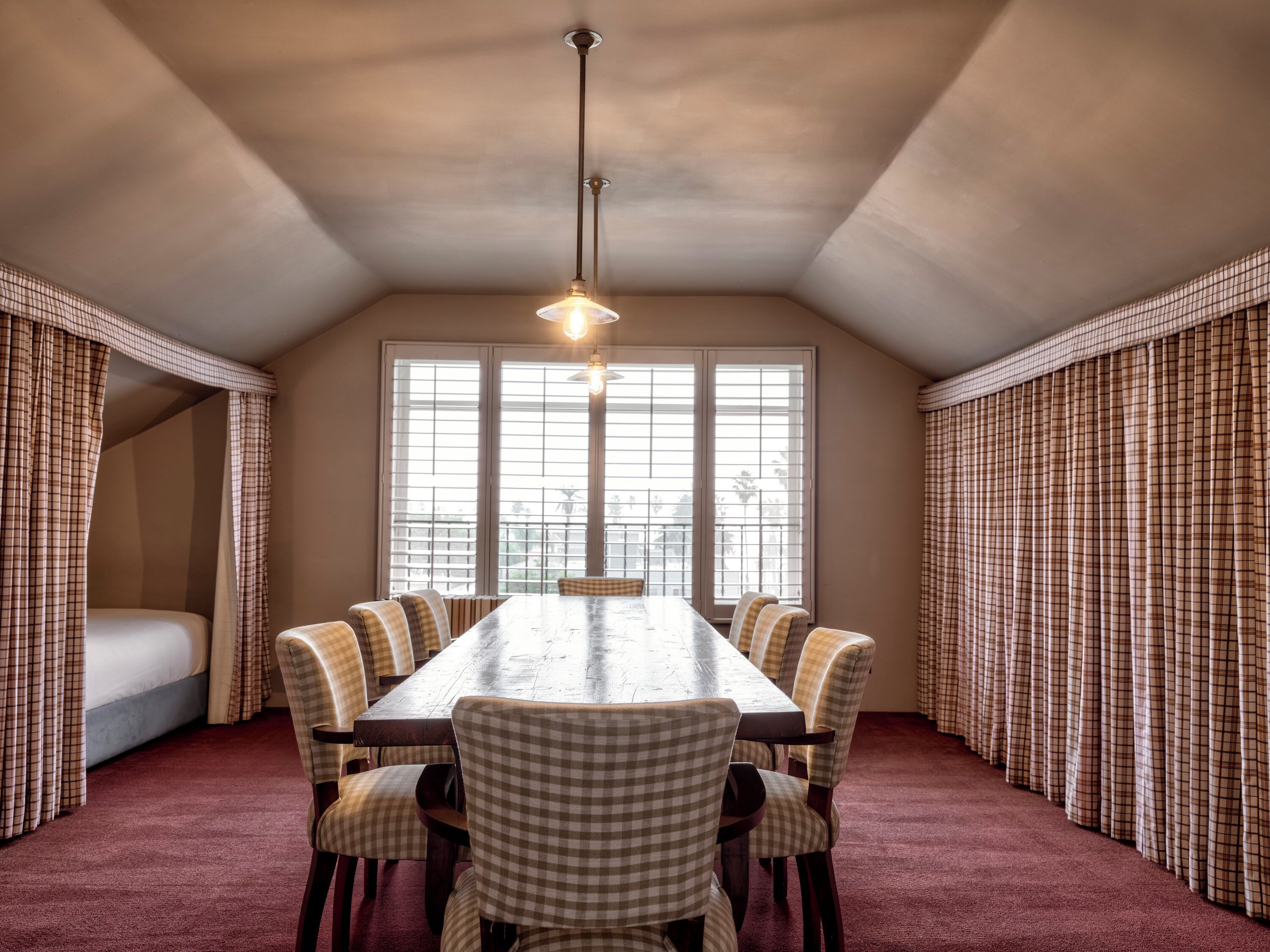 Penthouse Suite | Free WiFi