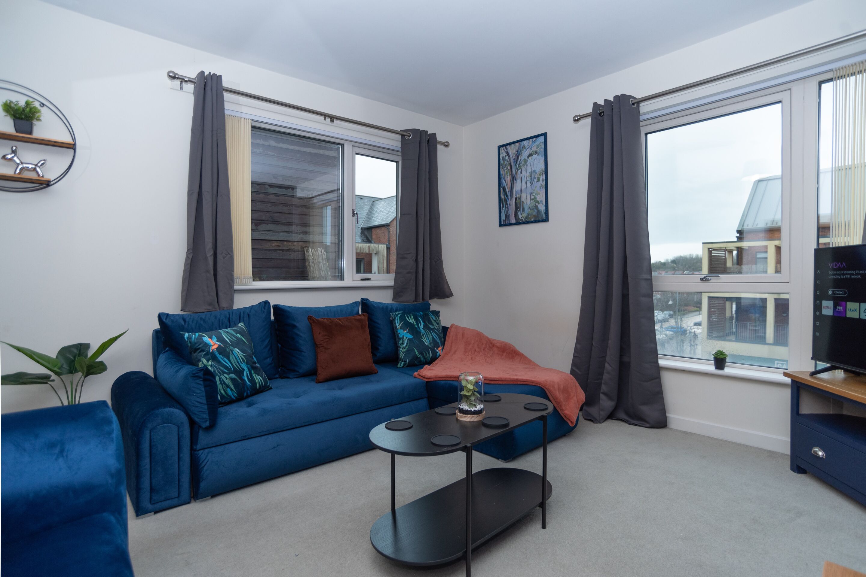 Fast Wifi | Free Parking | Long Stay Discount - Telford