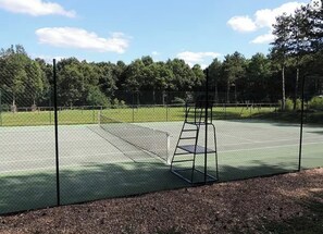 Suite, Garden View | Sport court - Suite d'hôtes - Domaine de Poulaines (Poulaines)