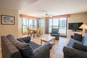 Apartamento, 2 habitaciones | Zona de estar