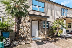 Exterior detail - ☀️Across from Beach | 4 Bikes | Summer Haven North #11☀️ (Miramar Beach)