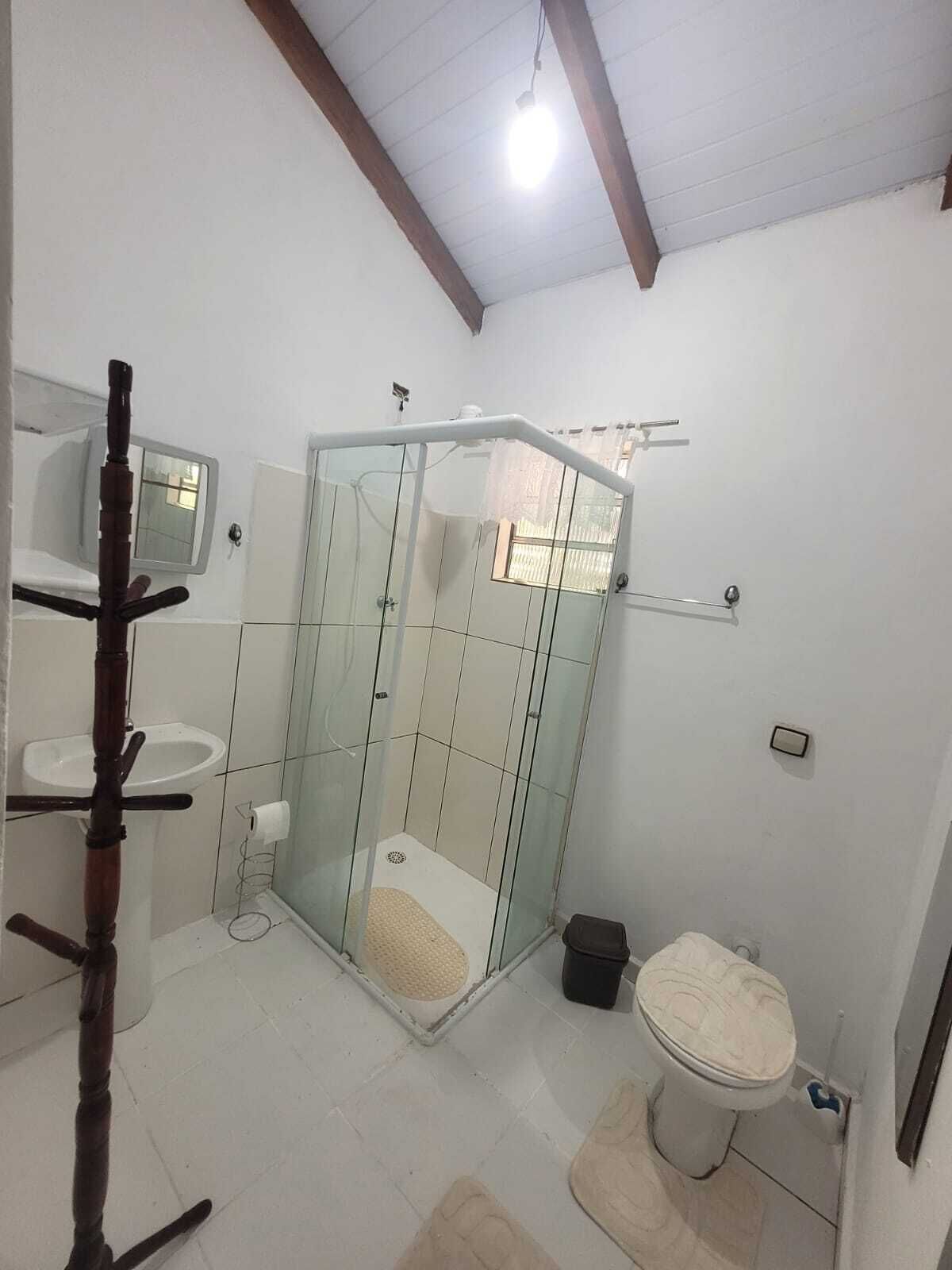 House, Kitchen | Bathroom | Free toiletries, towels, soap, toilet paper