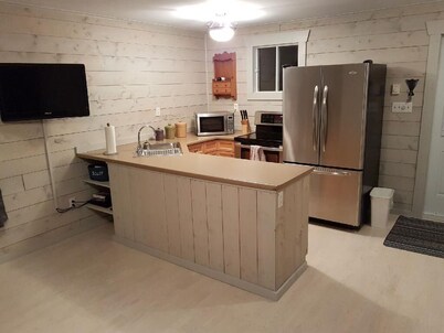 Peaceful 1-bedroom house in a charming community on Fogo Island.