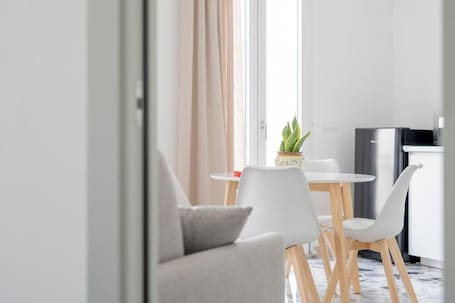 Eos Serenity Suites