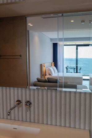 ห้องน้ำ | ฝักบัว, ของใช้ในห้องน้ำฟรี, ไดร์เป่าผม, ผ้าเช็ดตัว