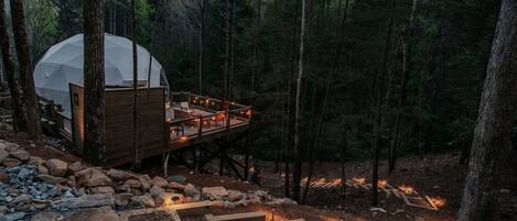 Enceinte de lâhĂ©bergement