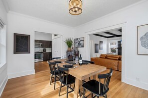 Dining - Campus Corner Retreat | 2 King Beds + Dog-Friendly (Fort Collins)