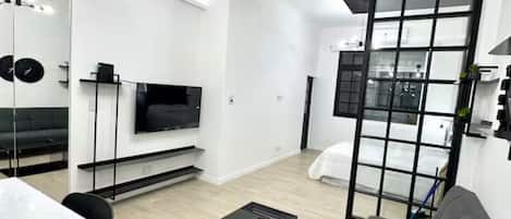 Ferros/tábuas de passar roupa, Wi-Fi, roupa de cama