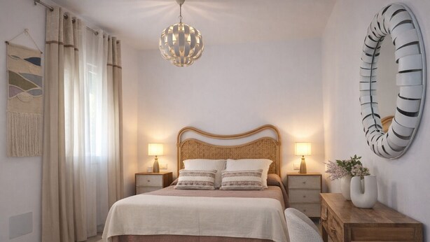 2 bedrooms, bed sheets