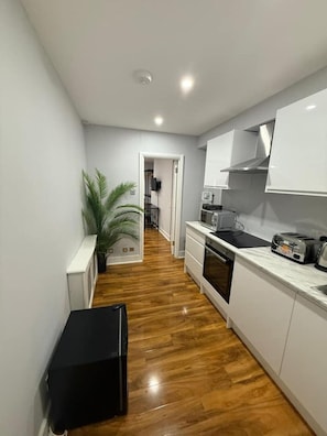 Private kitchen - Stylish Private Apartment No. 4 in the Heart of London’s Theatre District (London)