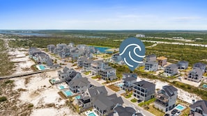 Exterior - Casamigos: Stunning Sugar Sands home w/ Private Pool, Sleeps 16, Pet-Friendly (Mecixo Beach)