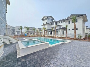 A heated pool - Gulf Front New Build, Private Pool, Pet Friendly, Sugar Sands Community (Mexico Beach)