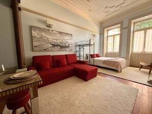 1 bedroom, Internet, bed sheets - Alegria Vintage Apartments - Porto (Porto)
