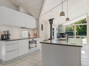 Fridge, microwave, dishwasher, cookware/dishes/utensils - "Sybil" - 350m from the sea by Interhome (Rudkøbing)