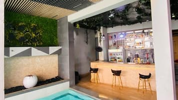 Alberca al aire libre