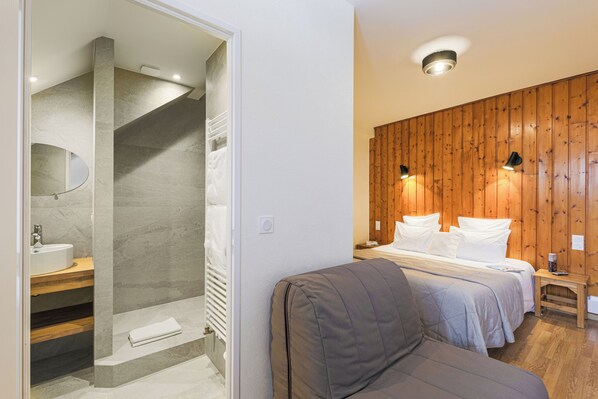 Comfort Quadruple Room