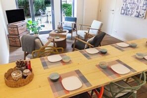 Dining - Cozy luxurious residence with private parking in Bruges (Brugge)