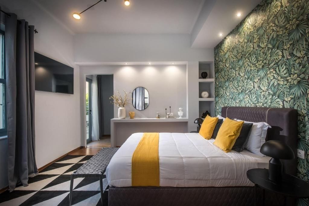 デラックス スイート バルコニー シティビュー | セーフティボックス (室内)、防音設備、アイロン / アイロン台、WiFi (無料)