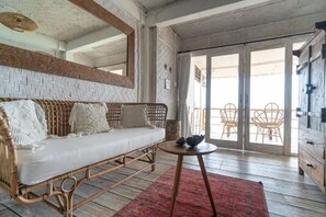 Double Room, Balcony, Sea View | Living area - Dreamsea Uluwatu (Badung Regency)