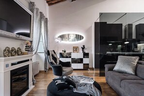 Living area - Giotto (Matraia)