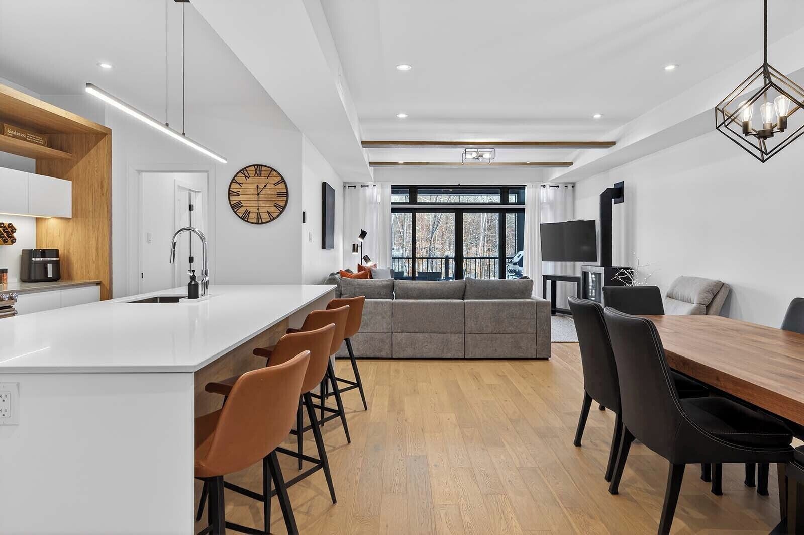 104 Verbier, Building 12 - No Pets Allowed | Interior