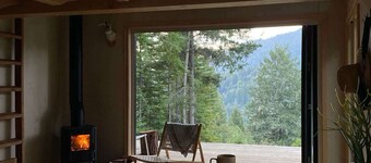 Mountain Retreat in Dahlonega - Timber and Stone - Private Property - 2 Family Cabins - Entire 13 Acres - Close to Wineries - Mountain Views