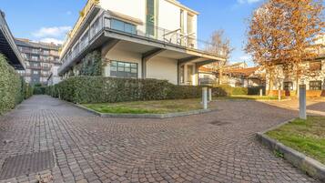 Duplex, Patio | Exterior
