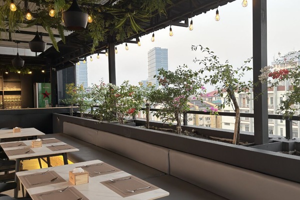 Desayuno bufé gratuito y diario