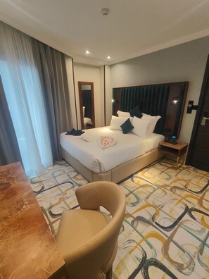 Lyxsvit - utsikt mot havsviken | Strykjärn/strykbräda och gratis wi-fi