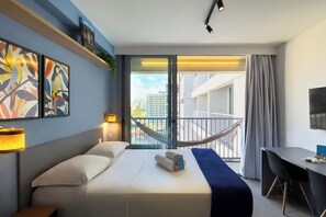 Comfort Apartment, Balcony, Park View | Blackout drapes, iron/ironing board, free WiFi - Urban Garden em Moema Varanda e Academia (São Paulo)