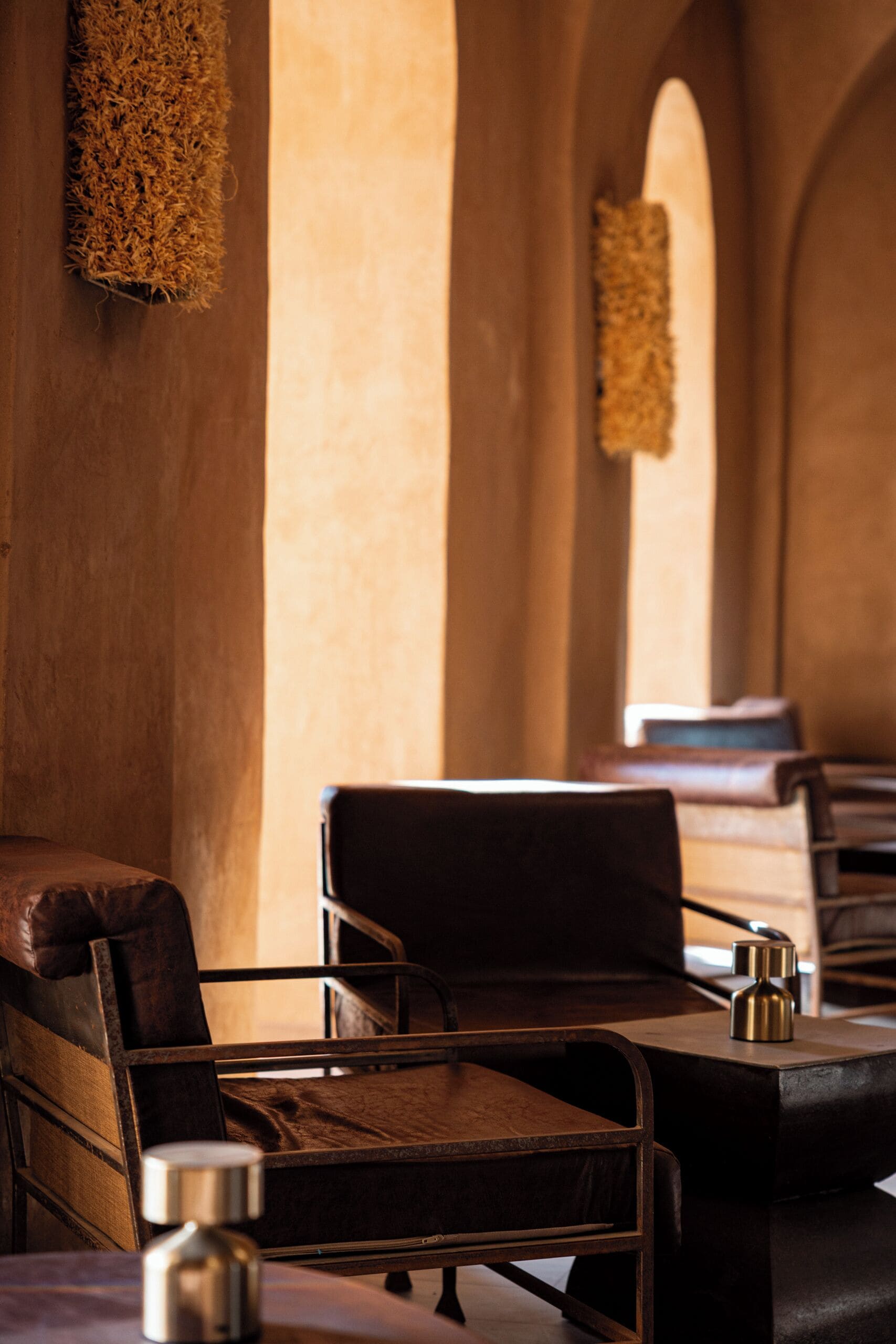 2 bars/lounges, poolside bar