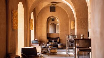 2 bars, bar en bord de piscine