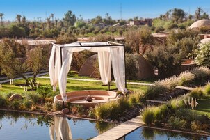 Jardines del alojamiento
