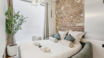 3 chambres, fer et planche à repasser, lit parapluie, Wi-Fi