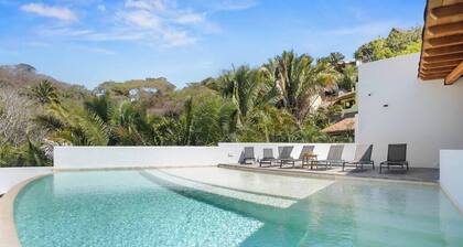 Northside Retreat - Infinity pool - Fast Wi-Fi