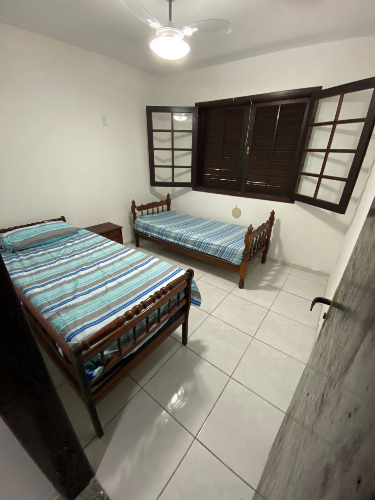 Strykejern/-brett og wi-fi