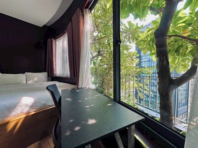 Metropole Cityview Apartment