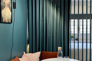 2 Schlafzimmer, Reisekinderbett, WLAN, Bettwäsche