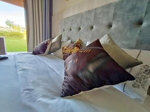 Departamento familiar, vista al campo de golf | Vista desde la habitación