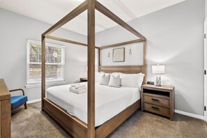 4 Schlafzimmer, Bügeleisen/Bügelbrett, WLAN, Bettwäsche