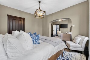 3 soveværelser, skrivebord, weekendseng, gratis Wi-Fi