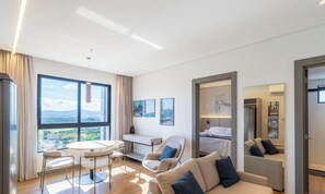 Interior - Apt 300m From the Beach in Bldg w/ Pool Fnk1905 (Itapema)